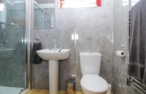 Smiddy Bothy - Photo 18