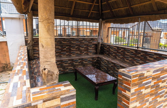 Charming 3-bed Apartment in Transe Ekulu Phase 6 - Foto 27