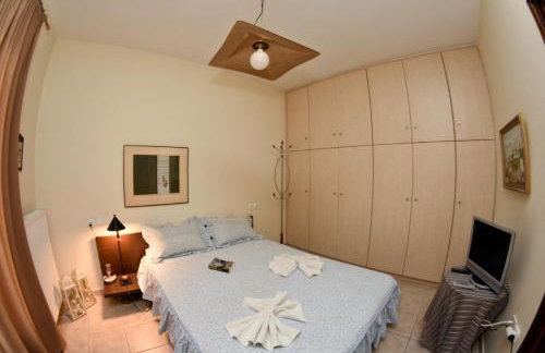 Near Paradise - Photo 22