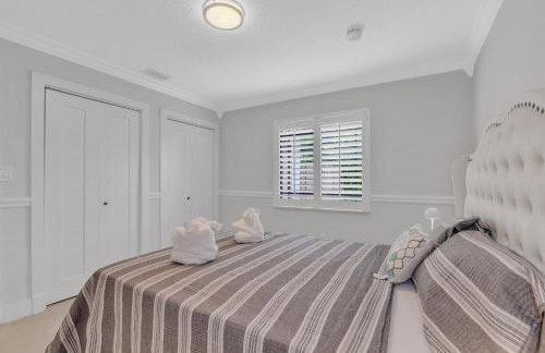 Tropical Oasis with Heated Pool and BBQ - Foto 12