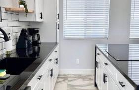 NEW PHX Pool Home With Deep End and Central Location - Foto 28