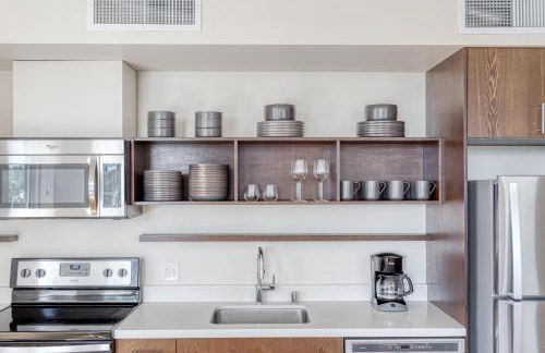 Downtown Bellevue 2BR w Lounge Gyms nr shops SEA-122 - Foto 8