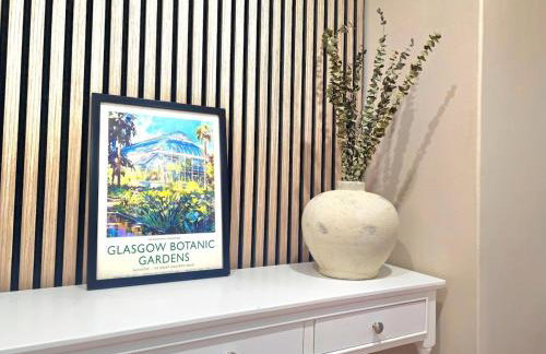 Spacious 3 Bed Home in Glasgow City With Free Parking - Foto 34