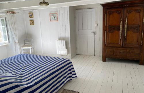 FERME Rénovée 300m de la Mer POINTE DU RAZ jusqu'à 9 Couchages LOCATION 7 jours du Samedi au Samedi minimum - Foto 4