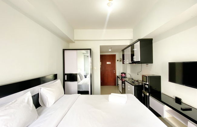 Best Deal And Cozy Studio Tamansari Mahogany Karawang Apartment - Photo 9