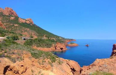 Coquet T2 rénové, proche plages et Hyères, 4 couchages - Foto 4