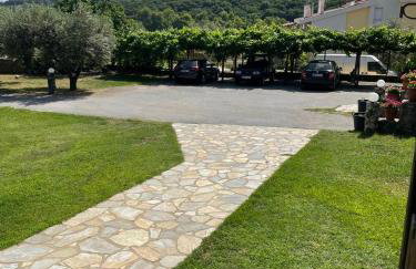 PYRGOS House - Photo 3