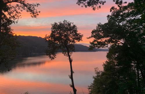 Secluded Lake Glenville Compound Prime Lake View 3 bedrooms - Foto 3