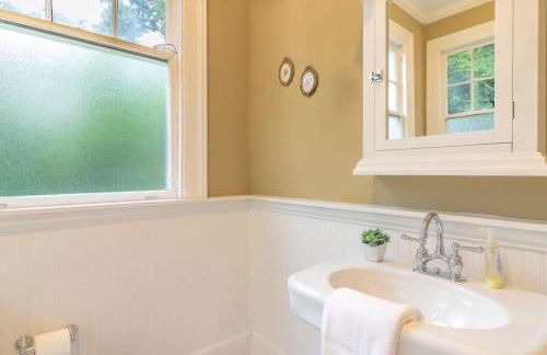 Bumblebee Mansion w Tiny Home Historic Modern - Foto 60