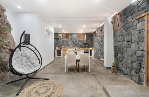 Luxury Home la Cueva del Guanche - Photo 1