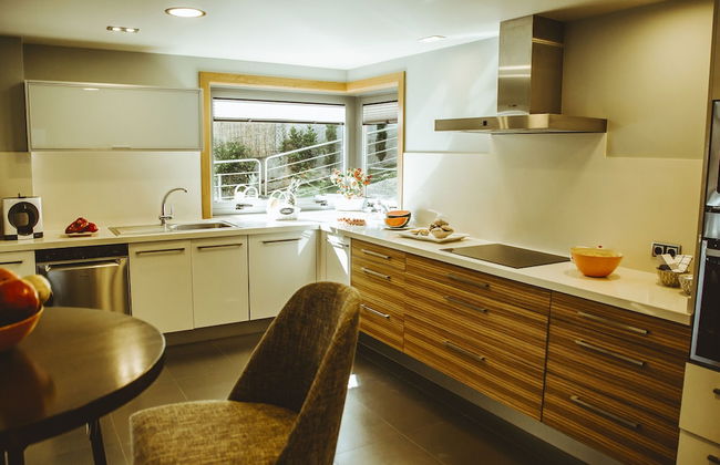 Beautiful Villa With Pool and sea Views and Only 400m From the Beach - Foto 3