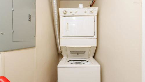 Stunning Apt w Rooftop & Game Room - Sleeps 10 - Foto 4