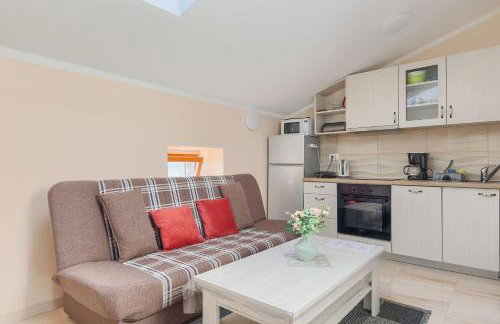 Beeindruckendes Apartment mit Panoramablick, Pool, Privatparkplatz, Grill - Photo 15