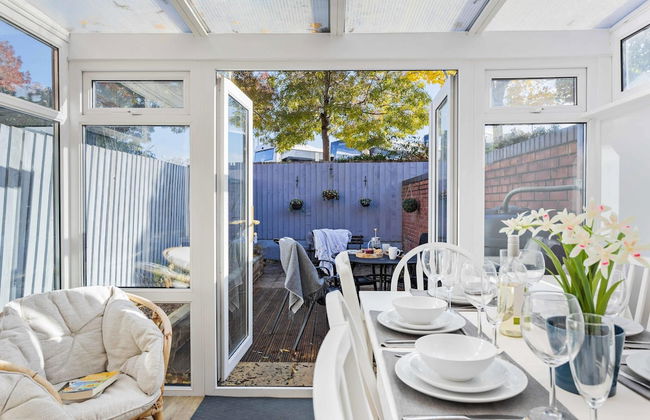 Chandlers Walk Modern Comfy Family Home in Exeter - Photo 37