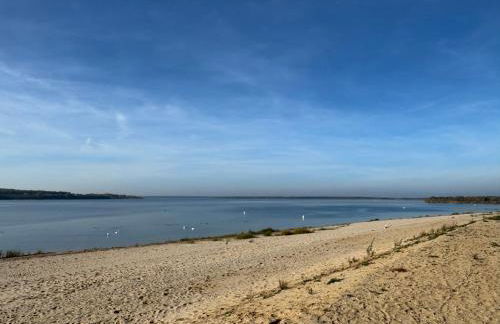 8 Personen Ferienhaus ,,Seegelblick" am Goitzschesee, erste Reihe am Strand mit Sauna, Whirlpool, Kamin, Wallbox & SUP - Foto 65