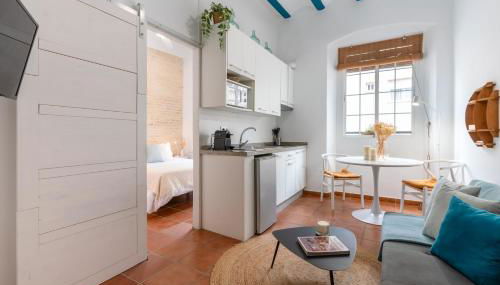 Casa 1928 Plaza de España H3 - Photo 2