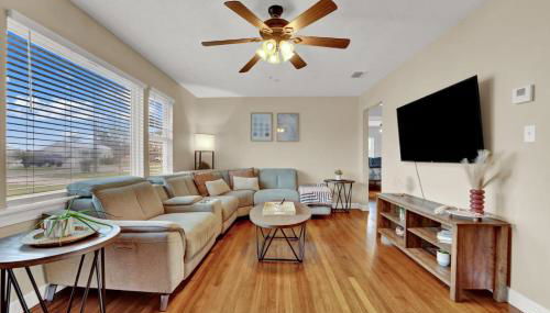 Loaded House and Guest House w Game Room Gym - Foto 2