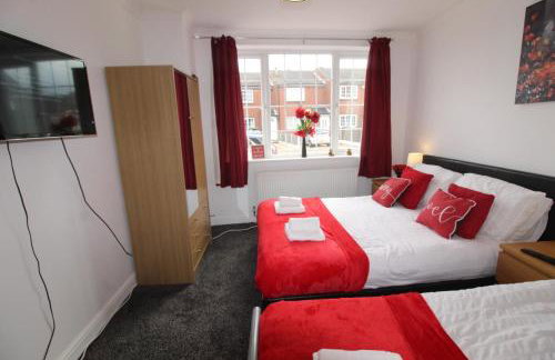 High Street House Thurnscoe by Smart Corporate Stays - Photo 30