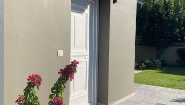 Villa ELi - Luxury Nature Getaway - Strategically located for Beach Exploration - Onsite Power for Electric Vehicle - Foto 5