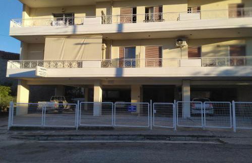 Stamatis Big Apartment - Photo 21