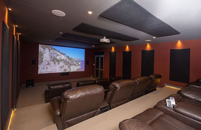 Luxury Hillside Estate at Nativa Resort by RedAwning - Foto 20