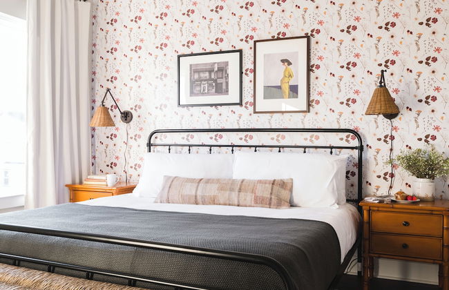 Cherokee by AvantStay – Contemporary Design in a Prime Location - Photo 10