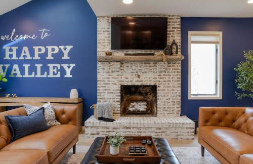 Large Luxury Home with Media Room and Game Room - 10 mins to Campus & Stadium - Foto 9