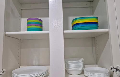 Stylish Newly Remodeled Home with Putting Green - Foto 27