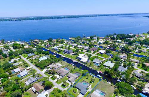 CoralVilla Seafan - prime location, with pool and canoes - Foto 2