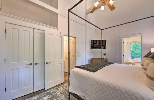 Trillium Home with Golf Course Views and Fireplaces! - Foto 17