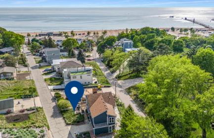 Spacious 4BDR Blue Haven Cottage in Grand Haven 150 - Foto 3