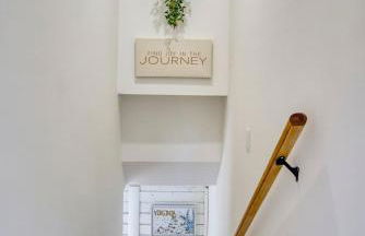 The Black Log Cabin - Hot Tub & Game Room - Foto 37