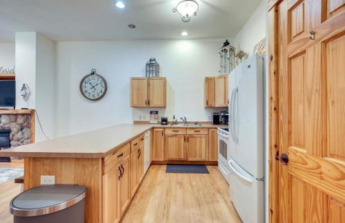 Lake Minocqua Condo with Shared Fire Pit! - Foto 9