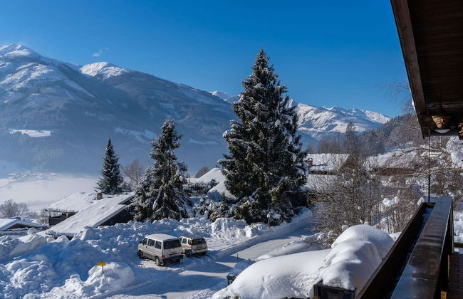 Spacious Chalet in Niedernsill near Skiing - Foto 7