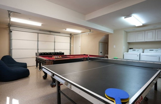 Sweet 4 bedroom, 3 bath plus Loft Bedroom, Pool Home - Foto 73