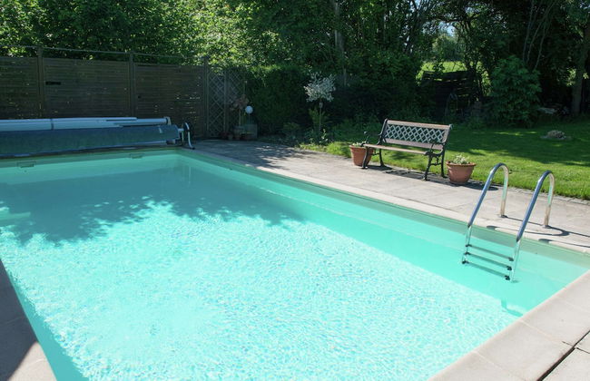 Desnie Farmhouse With Pool - Foto 18