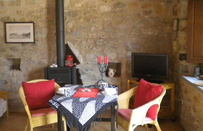 Arcadian Stone House For You - Photo 6