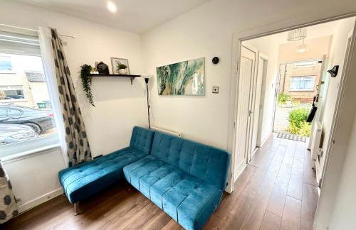 South Gyle House - SuperFast WiFi and Free Parking - 7 minutes from Edinburgh Airport - Foto 17