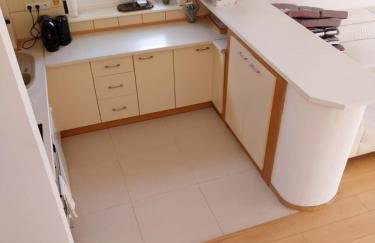 Ogrodzony dom nad morzem na wyłączność Rewa - Foto 7