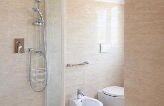 Camere comfort con terrazza Solarium Favorita - Foto 8