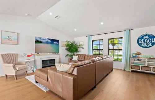 Pelican Paradise! Waterfront, BBQ, Heated Pool, King Bed, Luxury, Family Fun & More - Foto 41