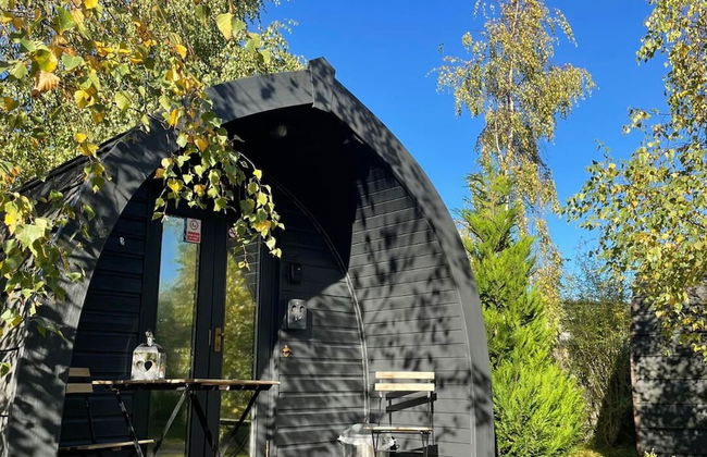 The Little Hide - Adult Only Camping Pods - Photo 1