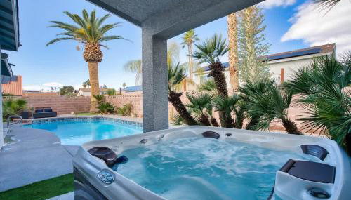 VEGAS OASIS CLOSE 2 STRIP! Private Hot tub & Heated Pool - Foto 4