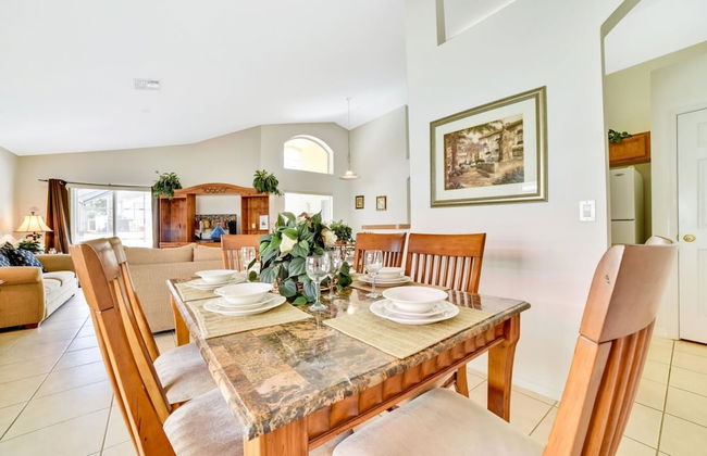 4 Br Pool Home with Spa in Aviana - Foto 14