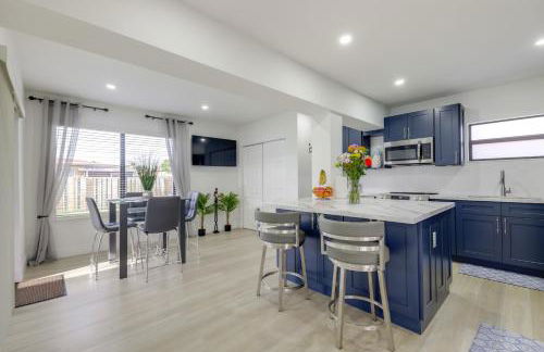 3 Mi to Hard Rock Stadium Retreat with Private Yard - Photo 7