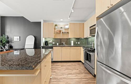 Modern Downtown Dallas City View High-Rise with Balcony, Gym, Pool, Free Parking 7th Floor - Foto 8