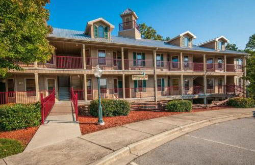 Perfect 2BD family vacation spot with Family Friendly Resort Activities on site - Foto 1