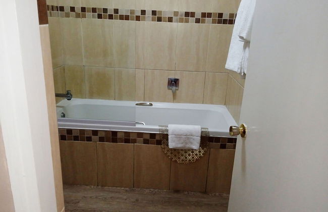 First Group Brookes Hill Suites - Foto 68