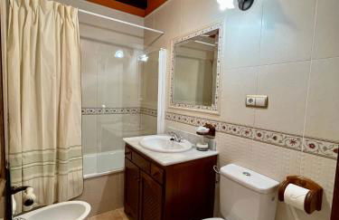 Apartamentos Turisticos Paseo de la Alameda - Foto 63