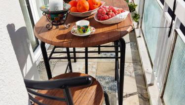 Harmony Boutique Apartments, 100m from metro - Foto 2